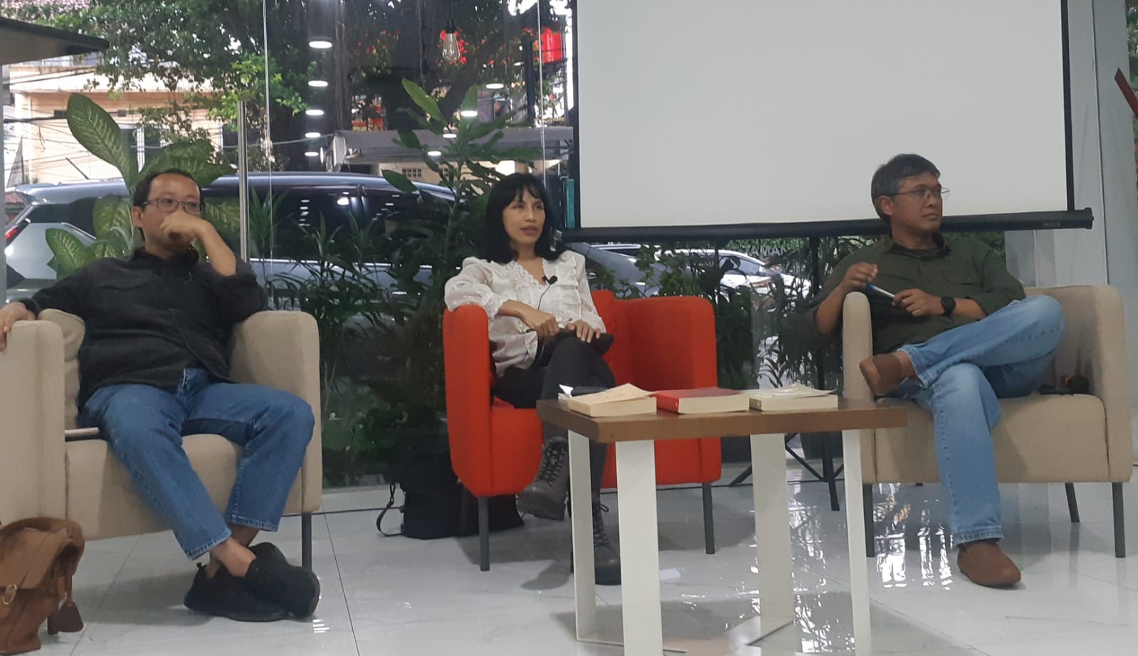  Diskusi Goenawan Mohamad, Algoritma, dan Disrupsi Digital (sumber gambar Hypeabis/Prasetyo Agung)