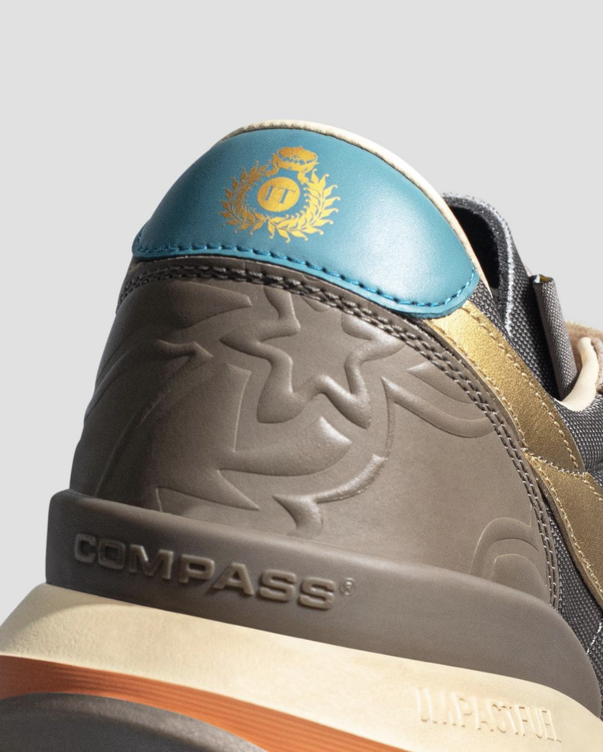 Sumber: Instagram @sepatucompass
