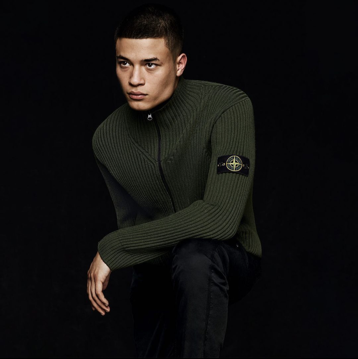 Salah Satu Produk Stone Island (Instagram/@stoneisland_official)