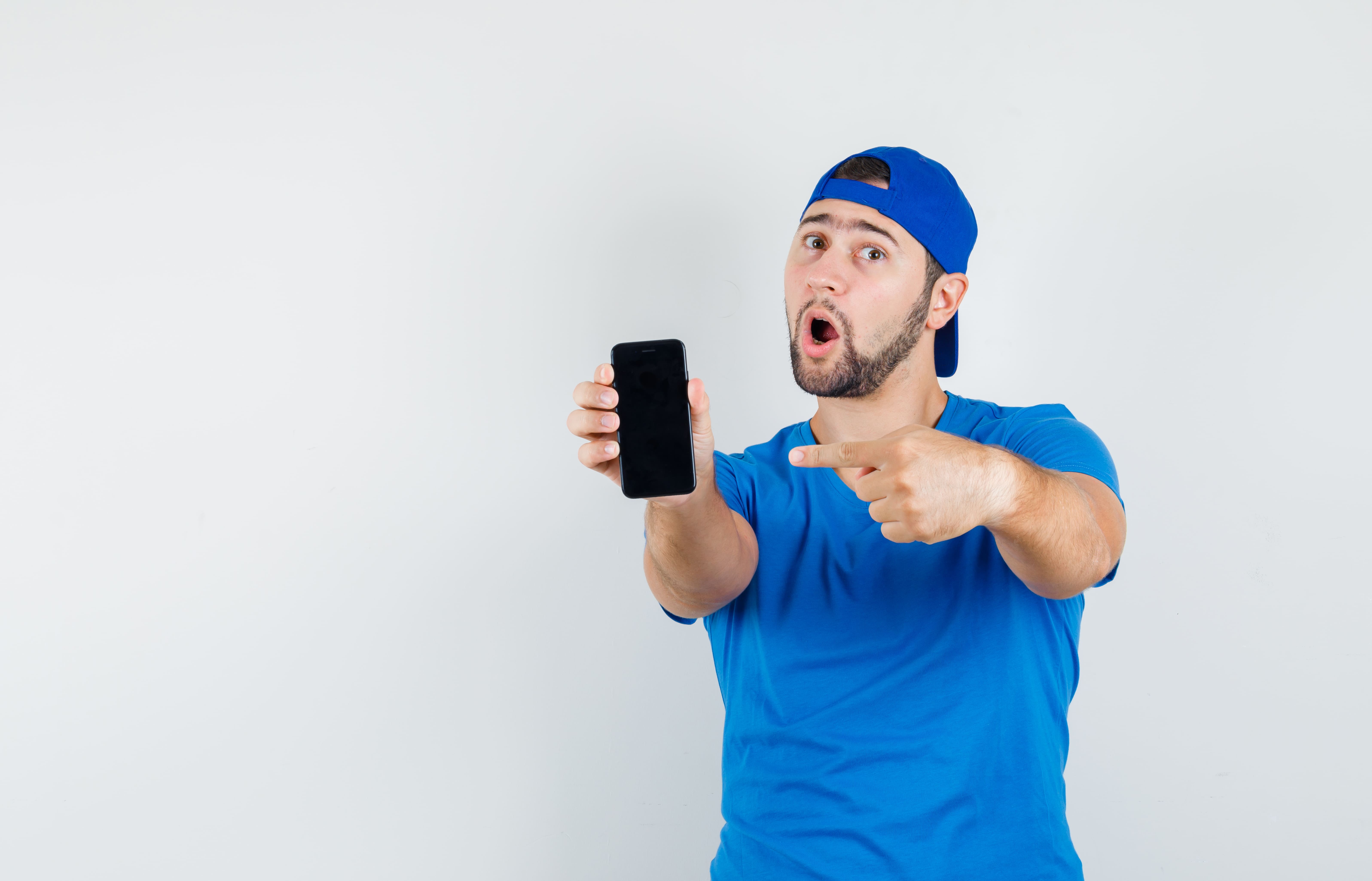 Ilustrasi memilih performa smartphone (Sumber gambar: Freepik)