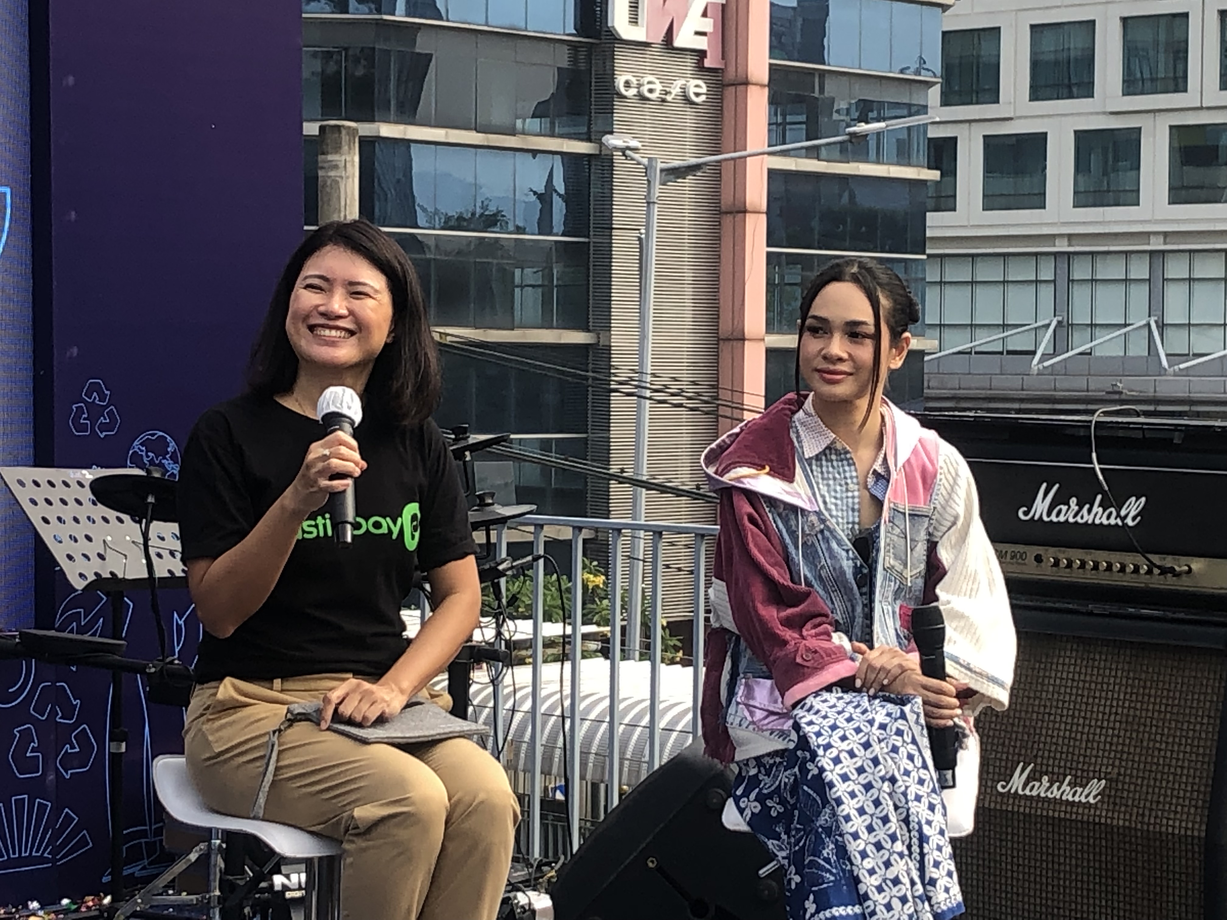 Aileen Wiryo (CFO PlasticPay) & Andien Aisyah (Founder Setali Indonesia) (Sumber gambar: Indah Permata Hati/Hypeabis.id)