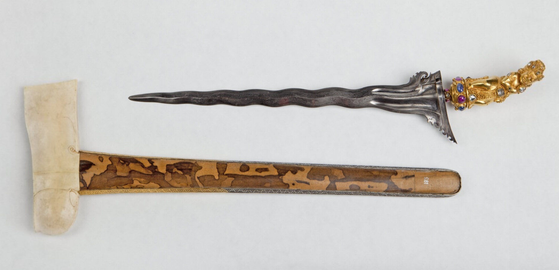 Keris Klungkung salah satu benda bersejarah yang akan direpatriasi ke Indonesia (sumber gambar Nationaal Museum van Wereldculturen)