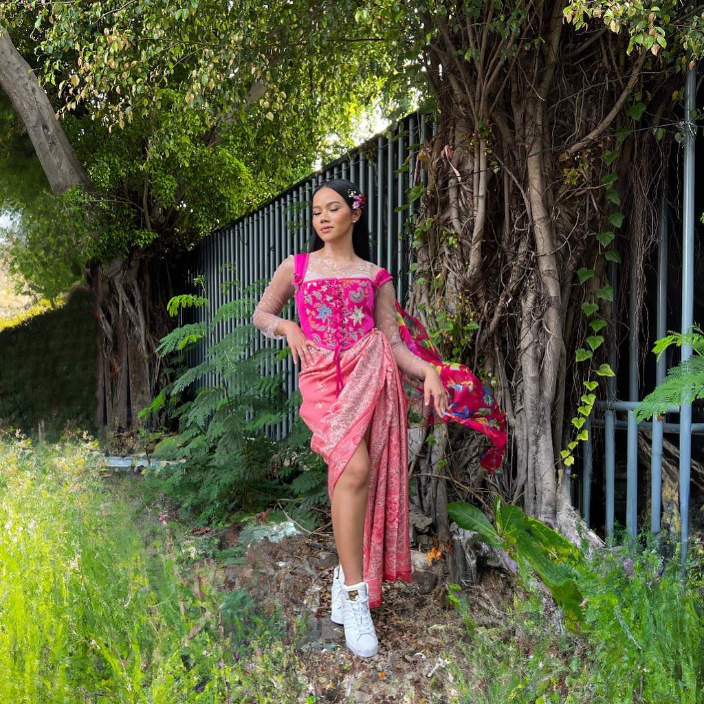Sumber gambar: Yura Yunita Official Instagram
