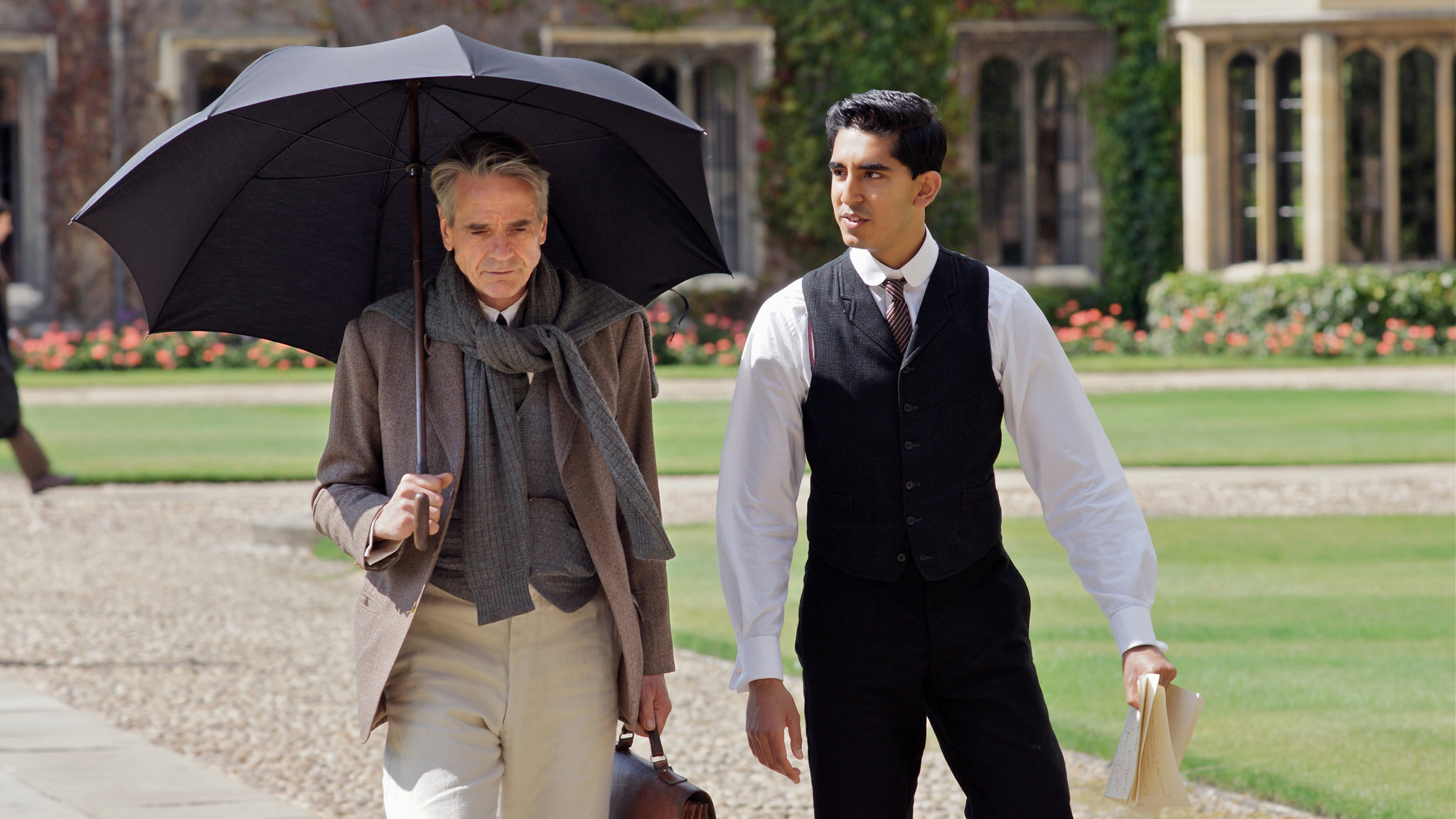 The Man Who Knew Infinity (2016). (Sumber foto: Warner Bros.)