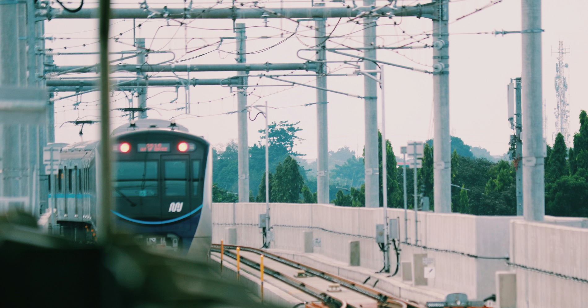MRT (Sumber gambar ilustrasi: unsplash / anisetuspalma)