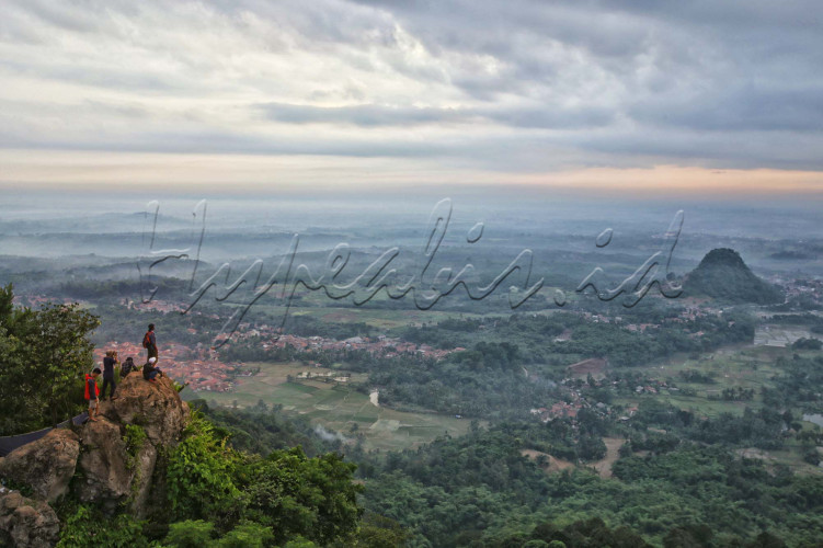LOMBA FOTO EKSPRESI KEMERDEKAAN