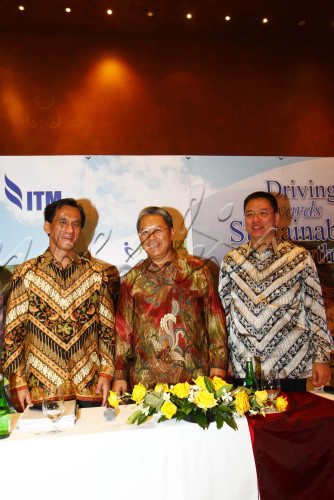 LOMBA FOTO EKSPRESI KEMERDEKAAN