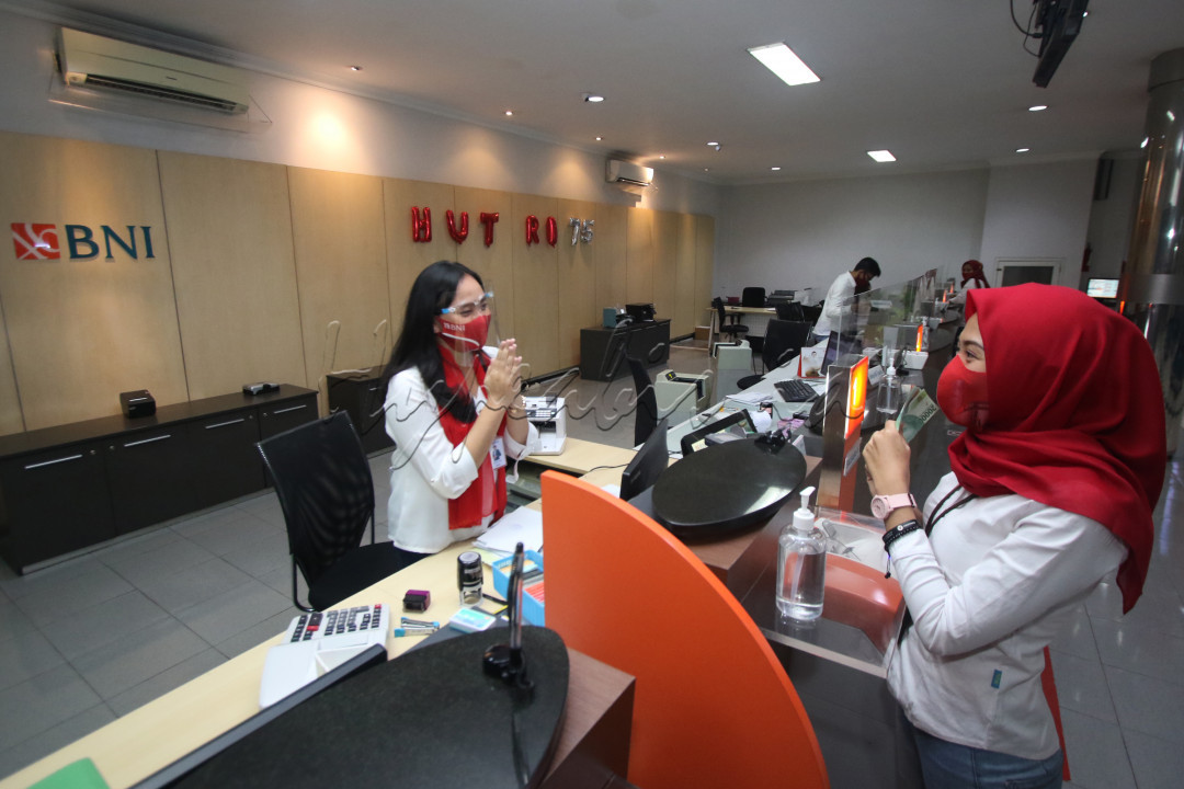 Merdeka Finansial : Pandemi Covid -19 bukan halangan untuk terus bersemangat mencari kemerdekaan finansial. Dengan Prokes ketat dan taat aturan yang berlaku kita tetap bisa bekerja secara profesional.