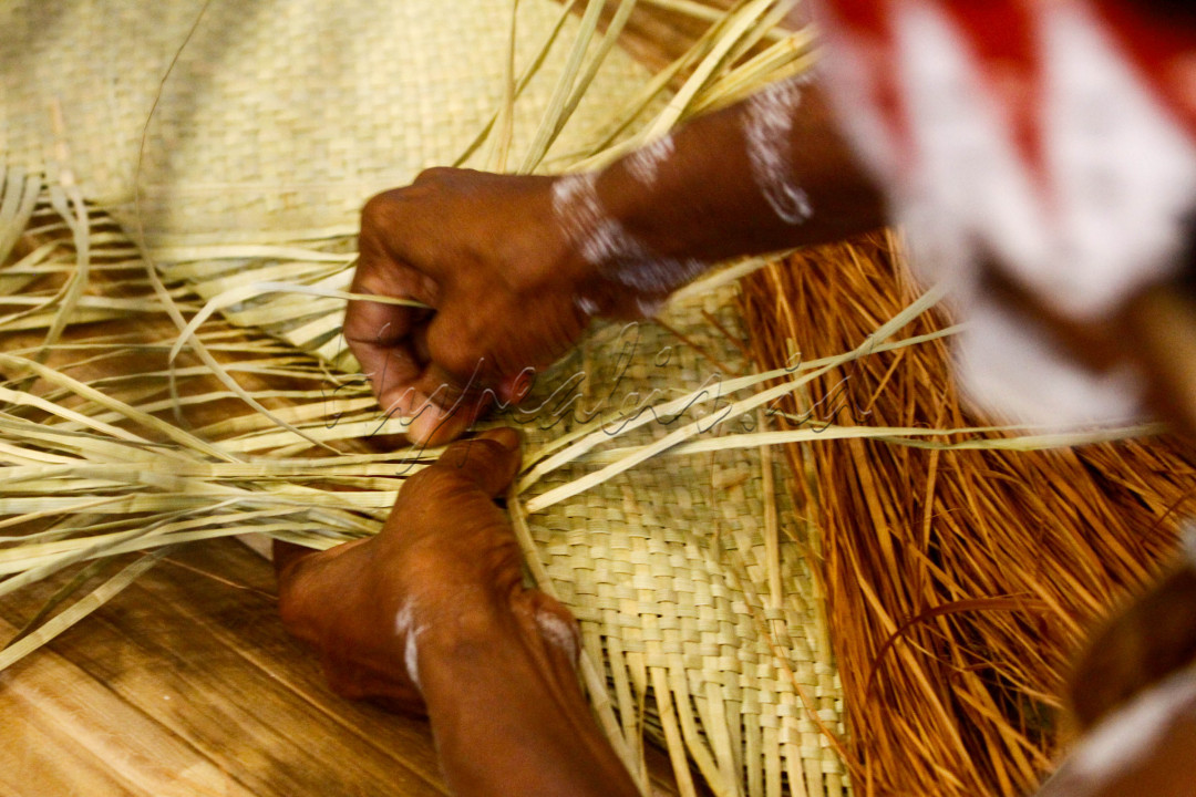 Sebagai bentuk pelestarian budaya khas Papua tersebut, PT Freeport Indonesia (PTFI) berkerja sama dengan Yayasan Maramowe Weaiku Kamorowe (MWK) dan Plataran Indonesia menggelar Kamoro Art Exhibition & Sale 2021 di Hutan Kota by Plataran pada 27-29 Oktober 2021. Selama pameran tersebut, PTFI memperkenalkan karya seni dan budaya Suku Kamoro, sebagai salah satu suku asli Papua yang hidup berdampingan dengan perusahaan di wilayah operasi perusahaan di Mimika, Papua.
<div> </div>