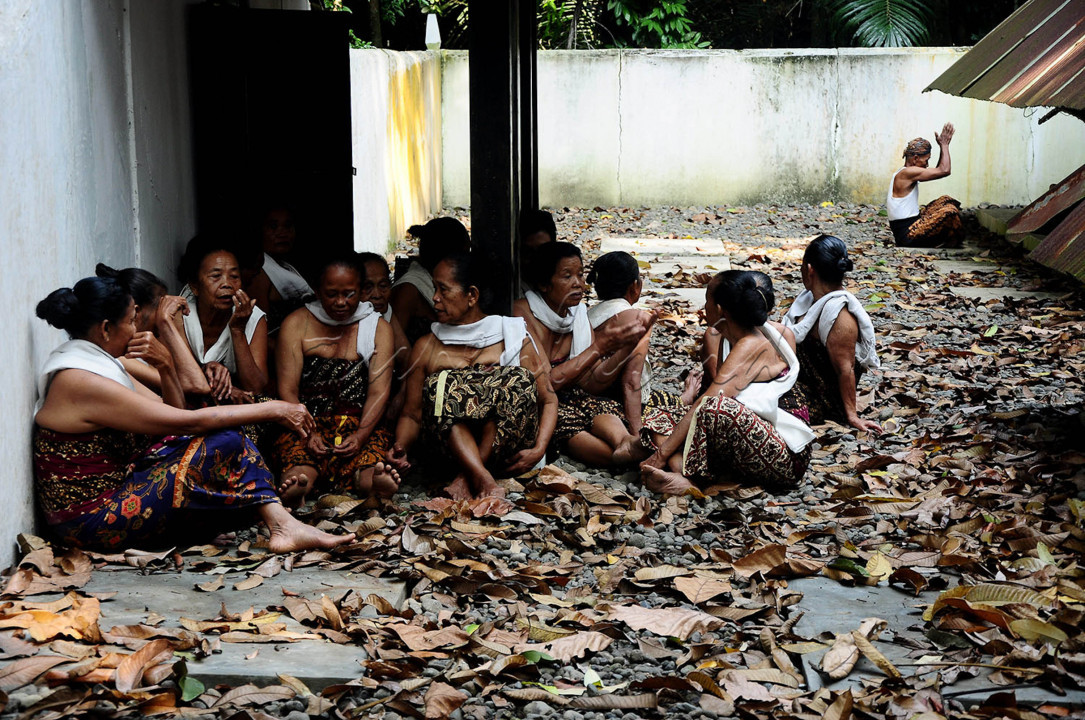 Sosok Banokeling sendiri, konon adalah tokoh spiritual dari Kadipaten Pasir Luhur pada masanya. Wilayah ini dulu merupakan bagian dari Kerajaan Padjadjaran. Kedatangan Banokeling ke Desa Pekuncen dalam rangka pembukaan wilayah pertanian. Oleh karena itu, nuansa agraris menjadi ciri utama tradisi komunitas adat ini.
<div> </div>