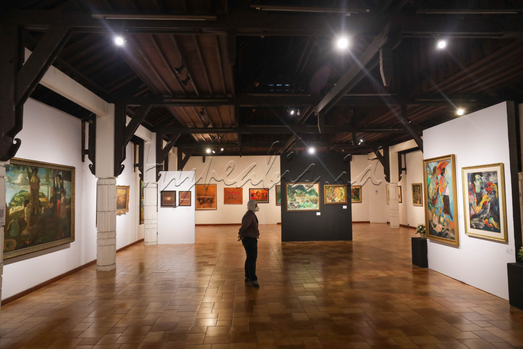 Dalam rangka HUT ke-40 tahun, Bentara Budaya mengadakan pameran bertajuk Seraut Wajah Indonesia di Kanvas Kita.