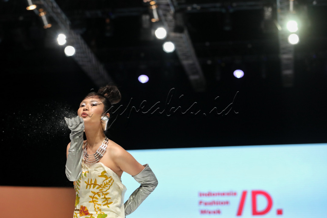 Indonesia Fashion Week 2023 kali ini mengusung tema Sagara Dari Timur dan akan berlangsung hingga 26 Februari 2023. <!--/data/user/0/com.samsung.android.app.notes/files/clipdata/clipdata_bodytext_230222_194046_223.sdocx-->