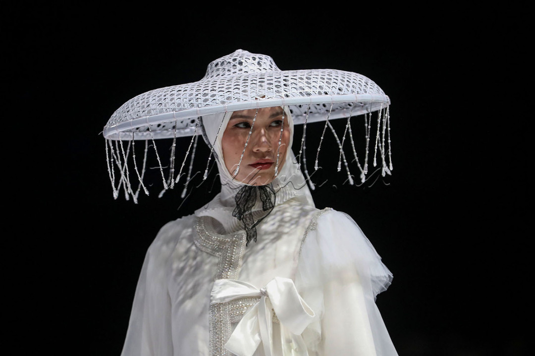 Di hari pertamanya Indonesia Fashion Week (IFW) 2023 menggelar pertunjukan Modesty in Diversity.