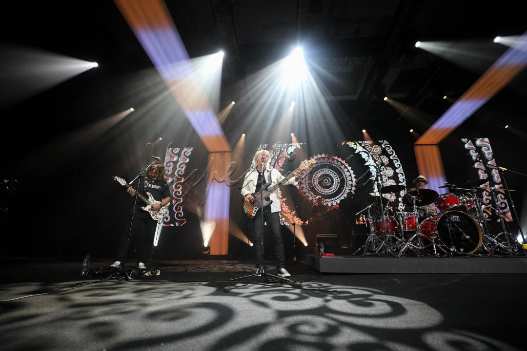 <br />
<br />
Grup musik The Chicago Experience ft Danny Seraphine dan Jeff Coffey tampil membawakan lagu-lagu hit-nya di hadapan penonton BNI Java Jazz Festival 2023. Band legendaris lintas usia itu mengajak penggemarnya bernostalgia dengan tembang-tembang lawas yang memecahkan rekor.