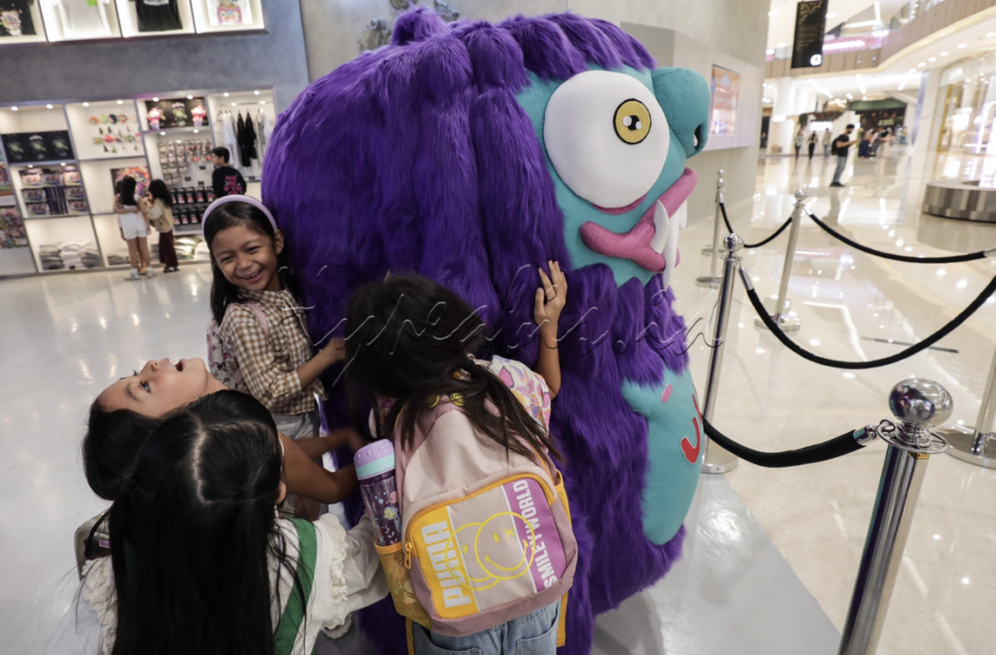 Pameran seni Ghostival merupakan acara art experience room yang menampilkan 11 hantu Indonesia dengan karakter lucu dan unik. 