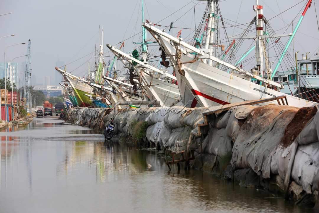 Sejarah Pelabuhan Sunda Kelapa dimulai sejak abad ke-5 saat masih dikuasai oleh Kerajaan Sunda, atau yang dikenal juga dengan nama Kerajaan Pajajaran.
