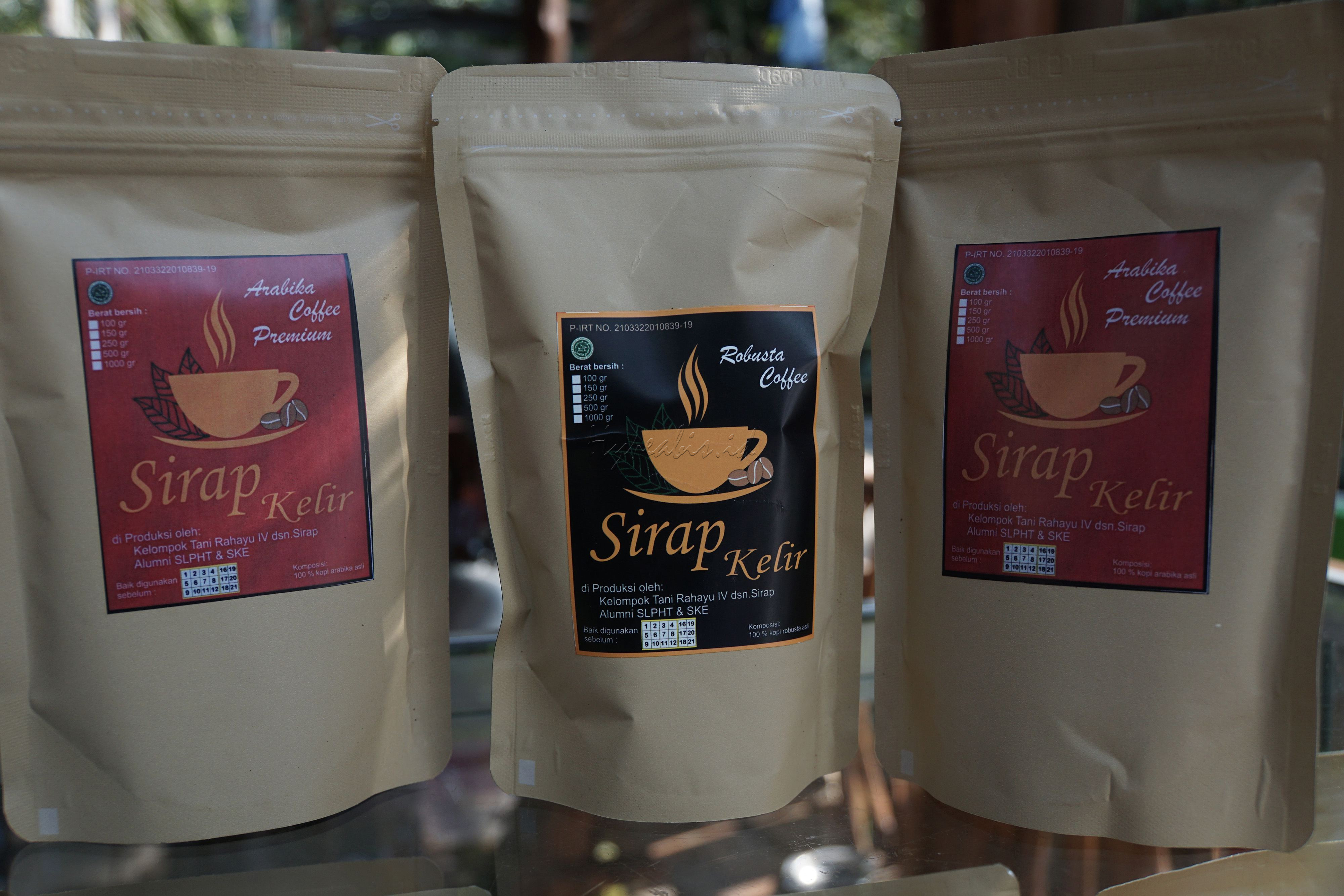 Produk kopi olahan dari Dusun Kopi Sirap.